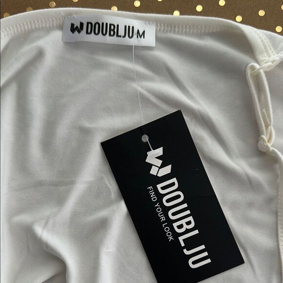 White Pleated Spaghetti Strap Top - Picture 2 of 3